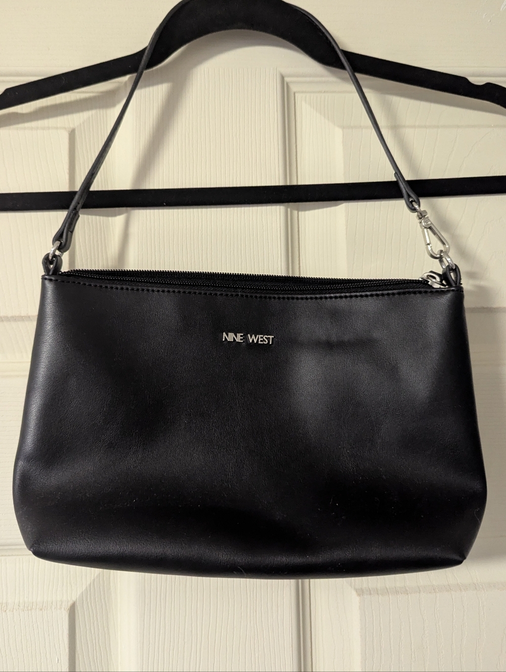 Nine West Black 90s Y2K Style Shoulder Bag Faux Leather Wristlet Convertible
